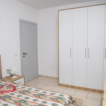 Apartment Summer Akuarel